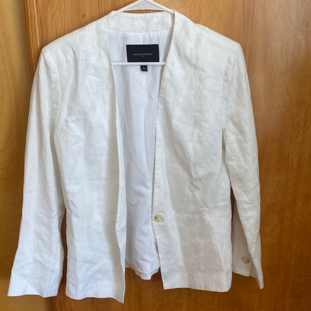 New white blazer never worn